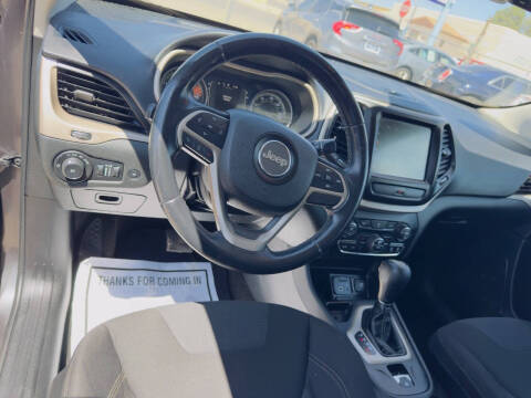 2016 Jeep Cherokee Latitude