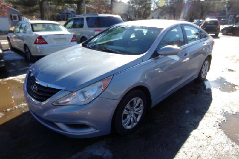 2011 Hyundai Sonata for sale at 1st Priority Autos in Middleborough MA