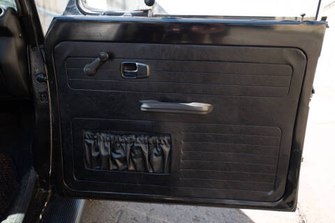 1977 Volkswagen Super Beetle