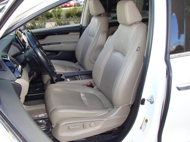 2019 Honda Odyssey Elite