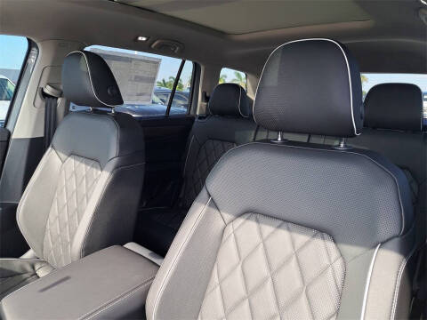 2025 Volkswagen Atlas SEL Premium R-Line 4Motion