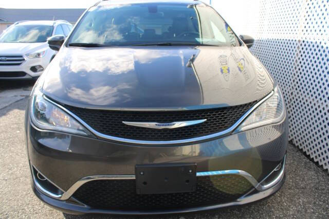 2018 Chrysler Pacifica Touring L