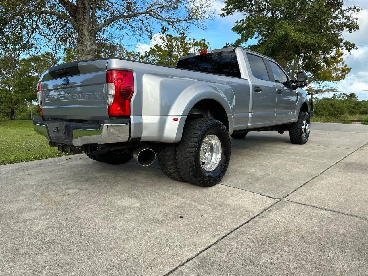 2020 Ford F-350 Super Duty for sale at DIESEL TRUCK SOURCE in Sebastian, FL