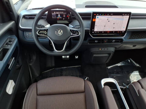 2025 Volkswagen ID. Buzz Pro S Plus 4Motion