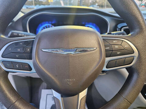 2020 Chrysler Pacifica Touring