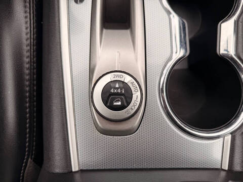 2018 Nissan Pathfinder SL