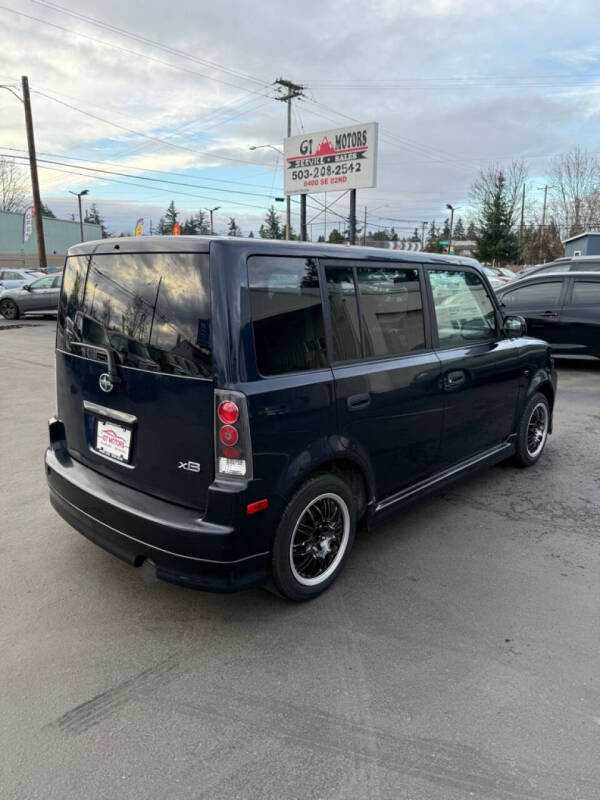 2005 Scion xB