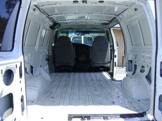 2006 Ford E-Series E-250