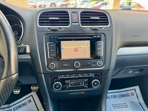 2012 Volkswagen Golf R 4Motion