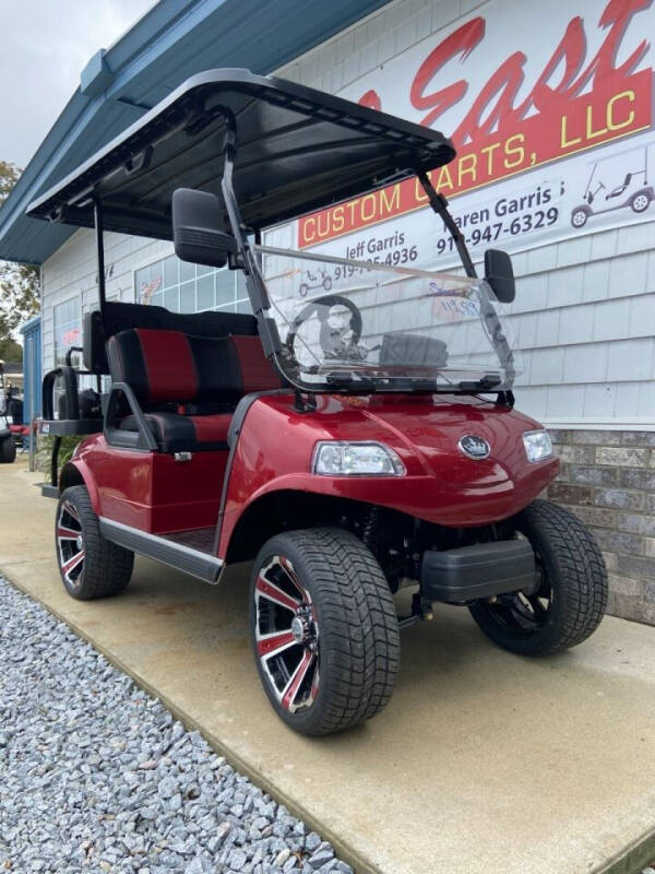 2023 Evolution CLASSIC 4 PLUS - LITHIUM for sale at 70 East Custom Carts LLC in Goldsboro NC