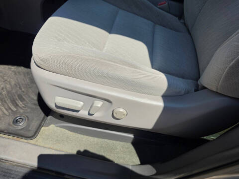 2017 Toyota Sienna LE 7-Passenger