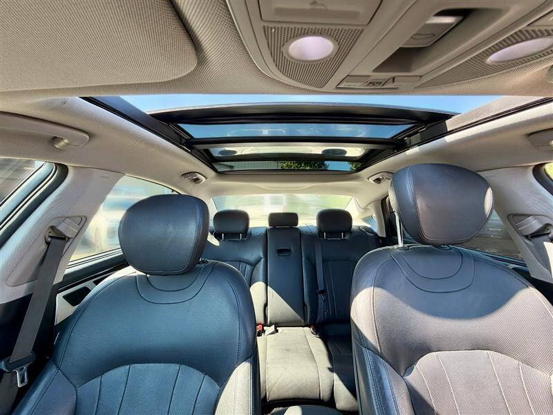 2017 Genesis G80