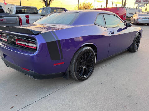 2016 Dodge Challenger R/T Scat Pack