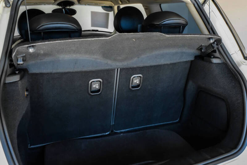 2013 MINI Hardtop Cooper