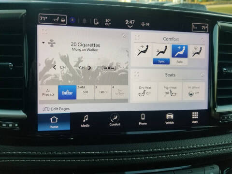 2023 Chrysler Pacifica Touring