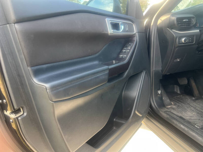 2020 Ford Explorer XLT