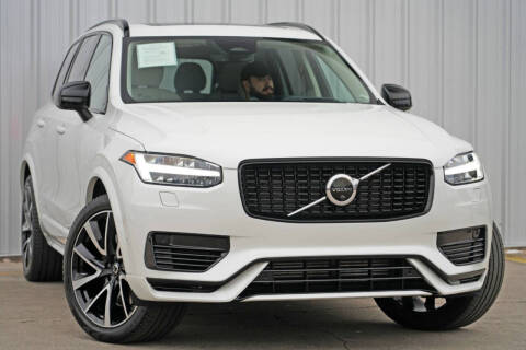 2023 Volvo XC90 Recharge T8 Ultimate Dark Theme