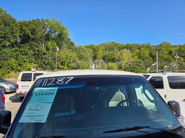 2010 Ford E-Series E-250