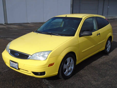 2005 Ford Focus ZX3 SES