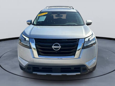 2024 Nissan Pathfinder Platinum