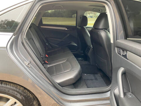 2014 Volkswagen Passat 2.0L TDI SE