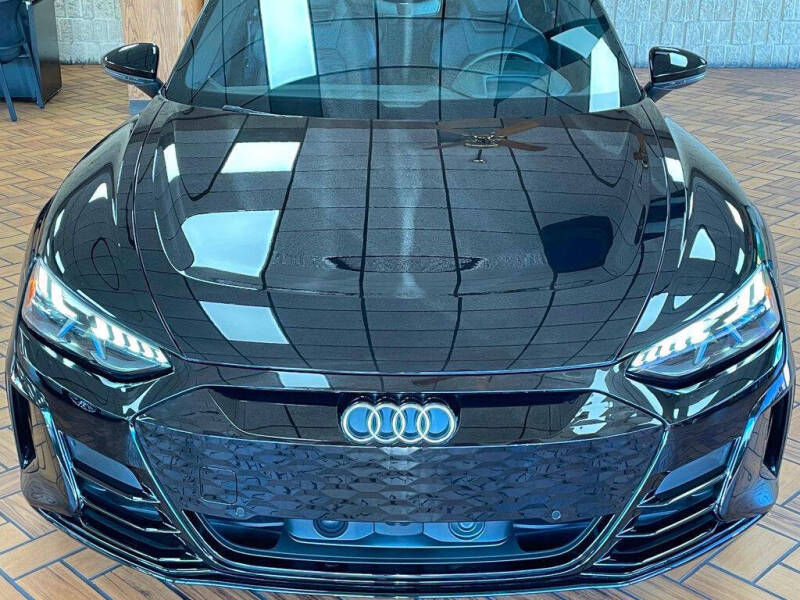 2022 Audi e-tron GT quattro Prestige