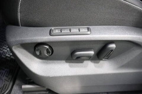 2026 Volkswagen Atlas Cross Sport SEL R-Line Black 4Motion