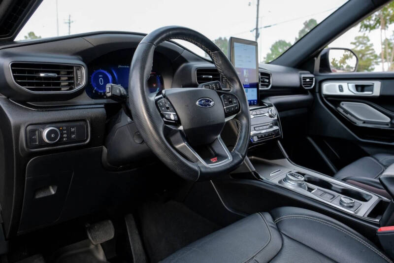 2021 Ford Explorer ST