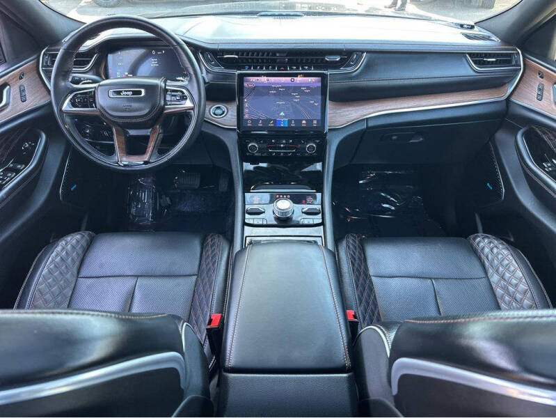 2022 Jeep Grand Cherokee