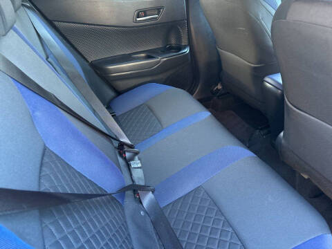 2021 Toyota C-HR XLE