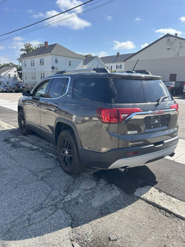 2019 GMC Acadia SLT-1