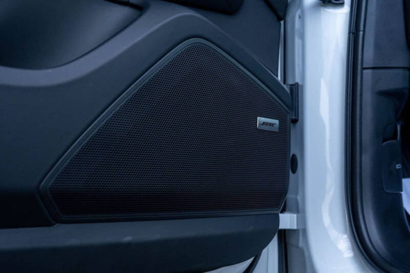 2025 Porsche Cayenne GTS Coupe