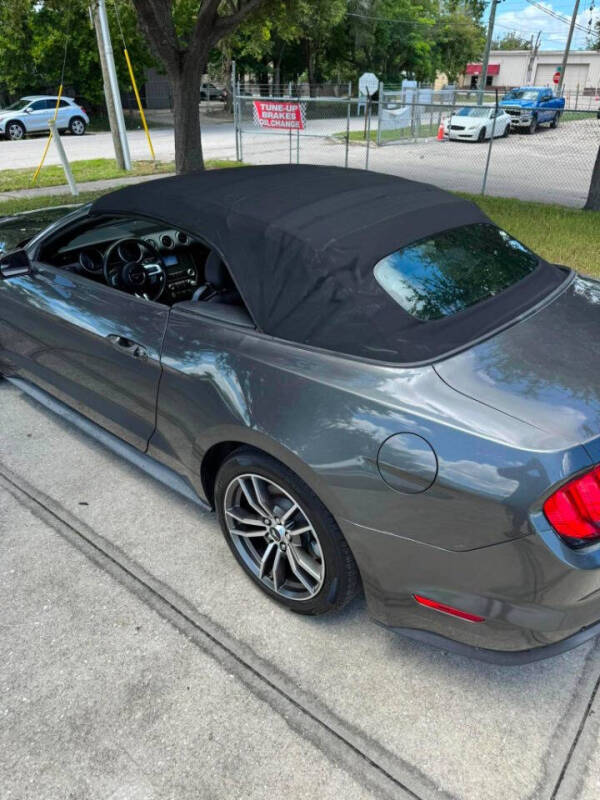 2019 Ford Mustang EcoBoost
