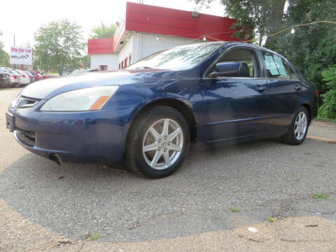 2003 Honda Accord for sale at The Car Lot in New Prague MN