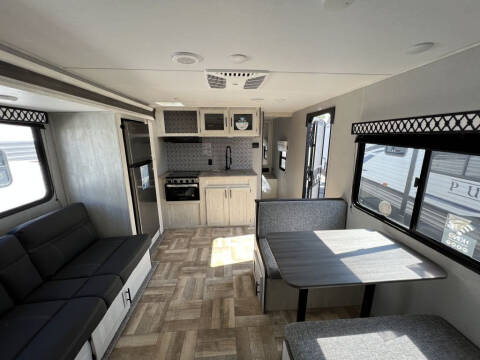 2022 Forest River SHASTA 25RS