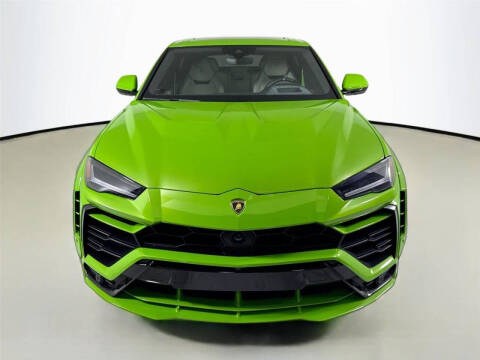 2022 Lamborghini Urus