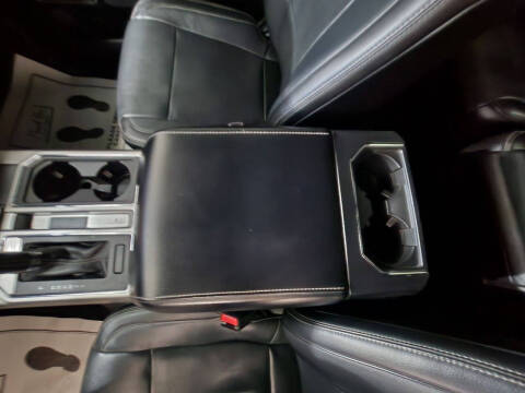 2017 Ford F-150 Platinum