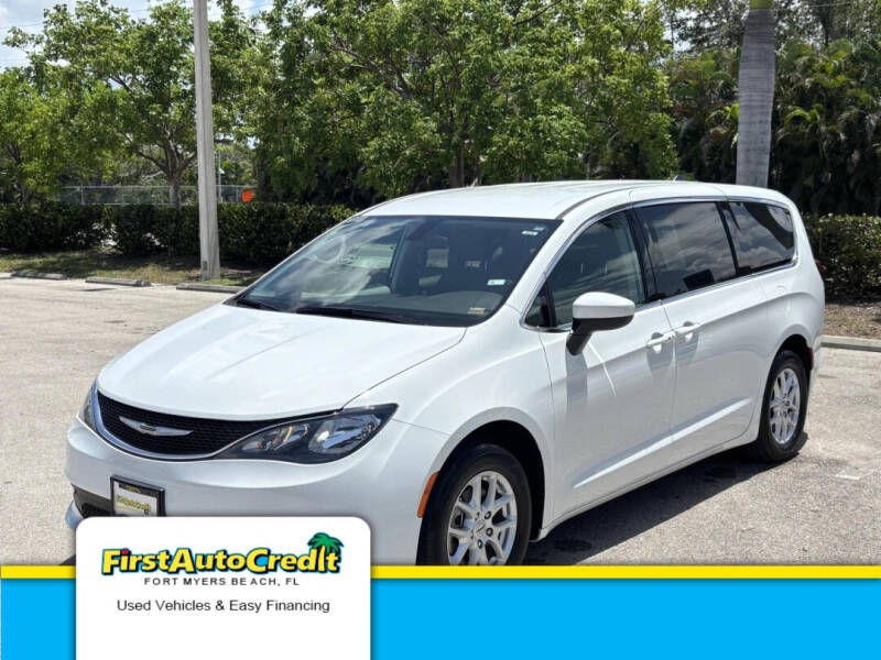 2021 Chrysler Voyager LX