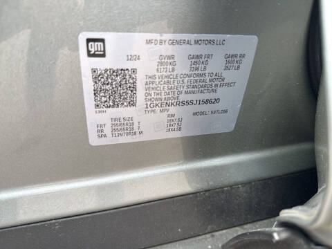 2025 GMC Acadia Elevation