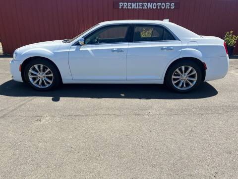 2018 Chrysler 300 for sale at PREMIERMOTORS  INC. in Milton Freewater OR