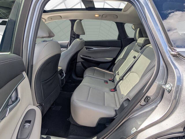 2023 Infiniti QX50 Luxe