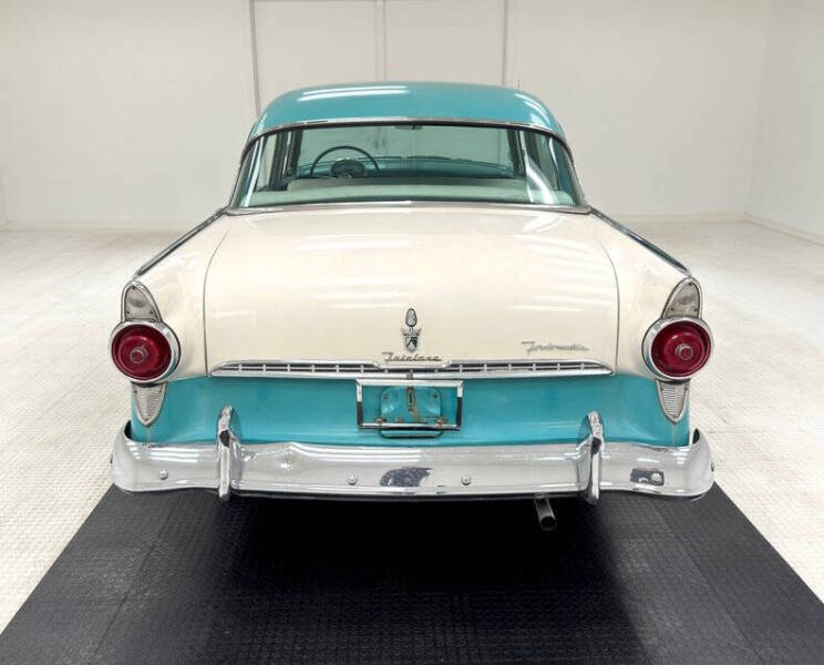 1955 Ford Fairlane