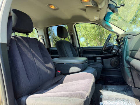 2004 Dodge Ram 1500 SLT