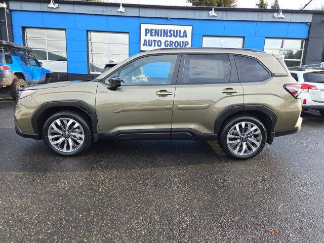 2025 Subaru Forester Touring Hybrid