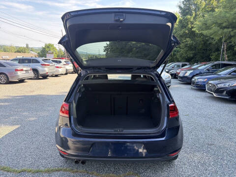 2017 Volkswagen Golf TSI Wolfsburg Edition