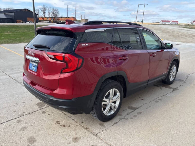 2021 GMC Terrain SLE