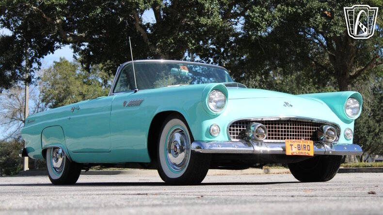 1955 Ford Thunderbird