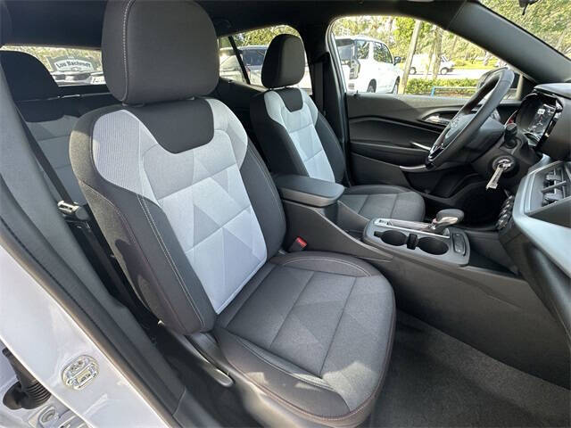 2026 Chevrolet Trax RS