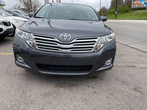 2011 Toyota Venza for sale at Ideal Cars in Hamilton OH