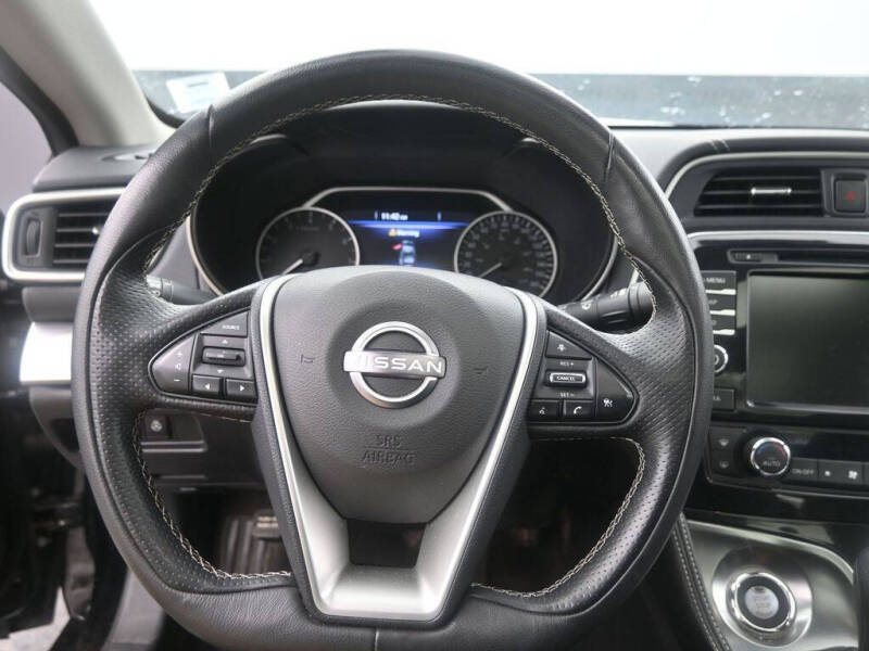 2023 Nissan Maxima